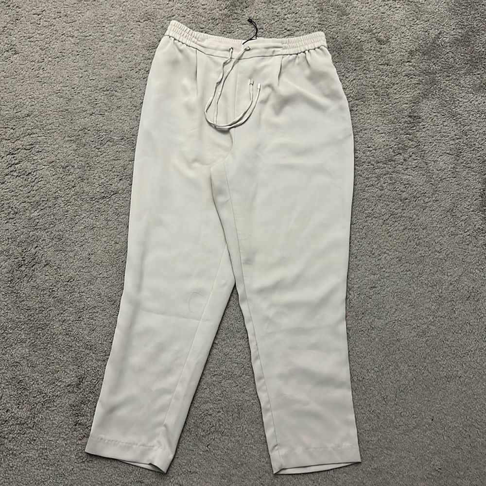 Zara Women’s Cropped Pants